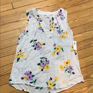 NWT Old Navy White Floral Sleeveless Top